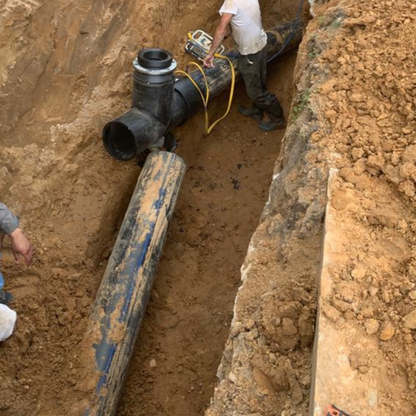 Прокол горизонтальным направленным буреним под дорогой